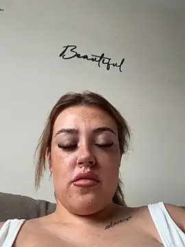 Goddess-Princesss – Live XXX-chat