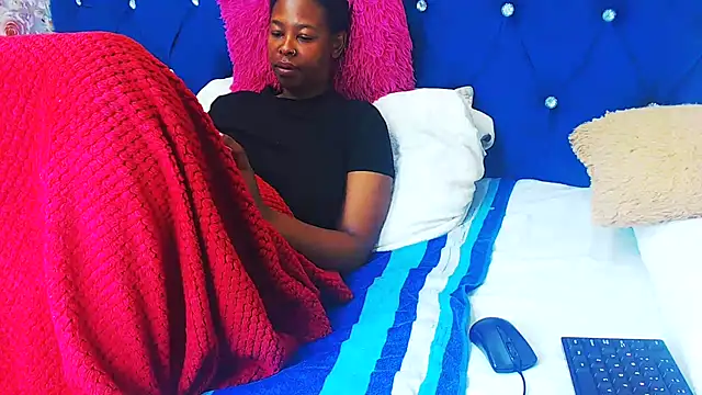 Sexy_Baddie Adlı Modelin Canlı XXX Sohbeti