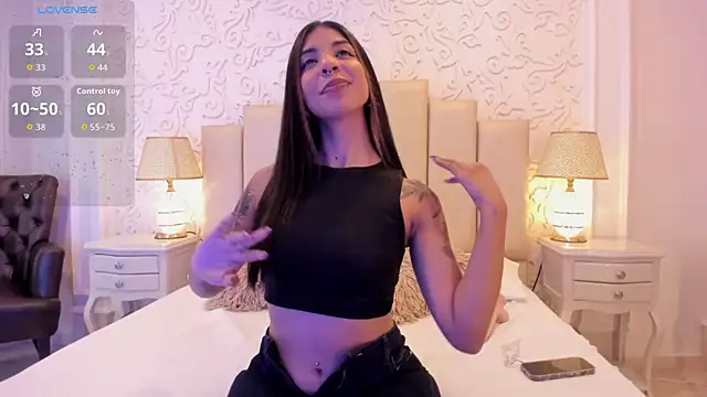 Chat XXX ao vivo de VioletaHills_