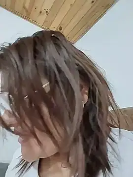 AlexxiaaMat's Live XXX Chat