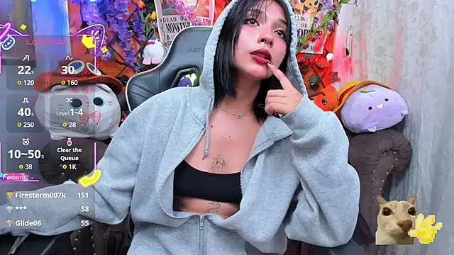 ravenn_20 Chat XXX in diretta