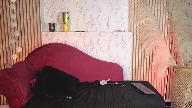 Isabella_lt's Live XXX Chat
