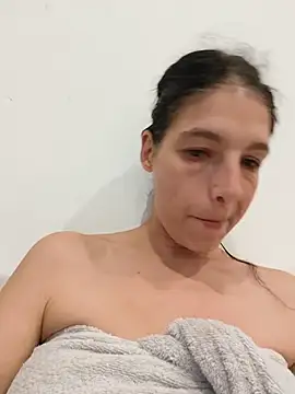 Sposini69: απευθείας συνομιλία ΧΧΧ