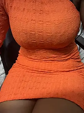 Millie246 Chat XXX in diretta