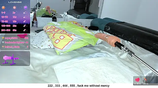 Benjamin_Buster Live XXX-Chat
