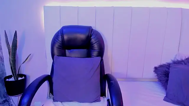 Chat XXX en directo de MHONIKBELUCCI
