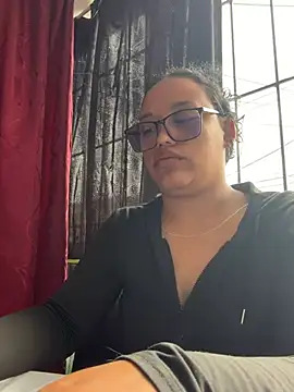 angela_angels_ Adlı Modelin Canlı XXX Sohbeti