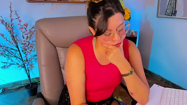 Chanelll_Taylorr_ Obrolan Langsung XXX