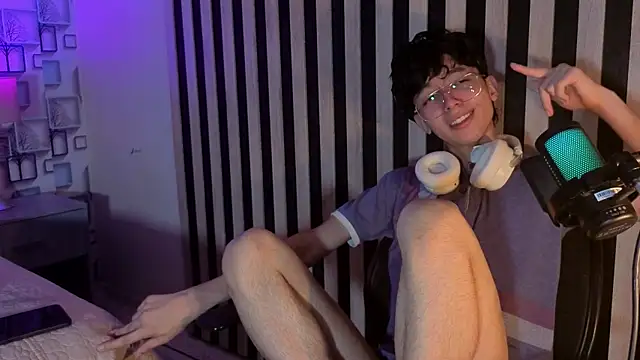 Twink_Sebas7 live XXX chat