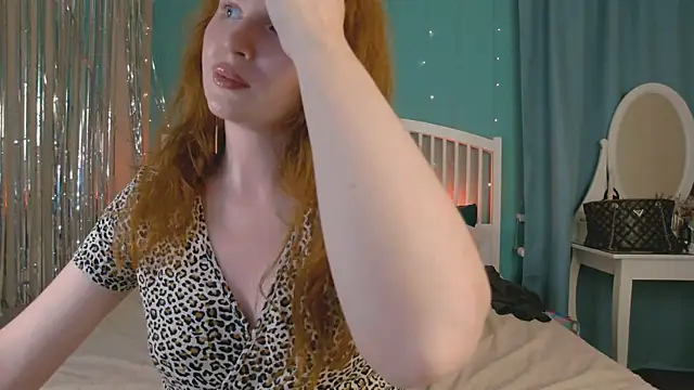 GingerArin Chat XXX in diretta