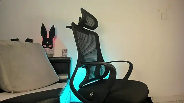 CRISTHIAN_WOLF1's Live XXX Chat