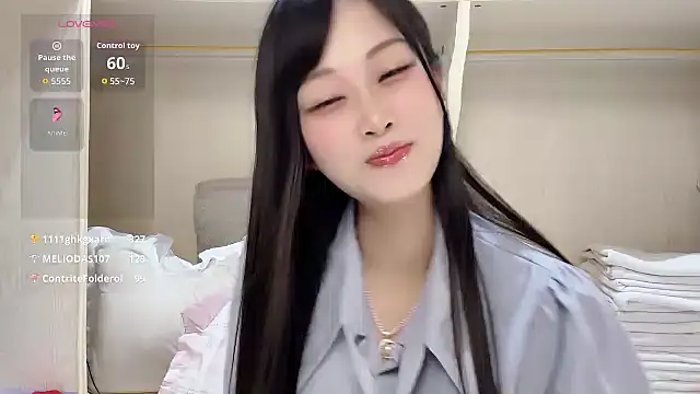yueyue2003's Live XXX Chat