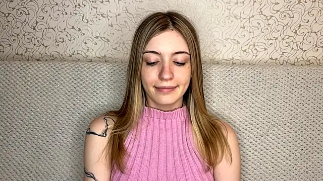 Chat XXX ao vivo de Shinin_Robi