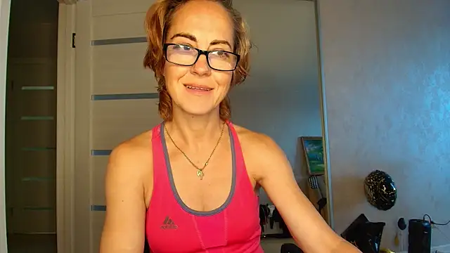 LioraWeiss live XXX chat