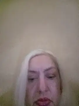 Julia20X Live XXX Chat
