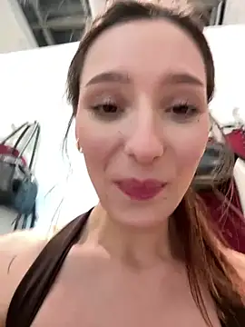 Chat XXX ao vivo de LilluKatten
