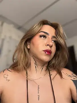 Chat XXX ao vivo de CarolQueen1_