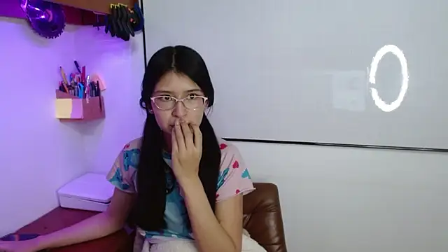 צ'אט XXX בשידור חי של Danii_rizzo