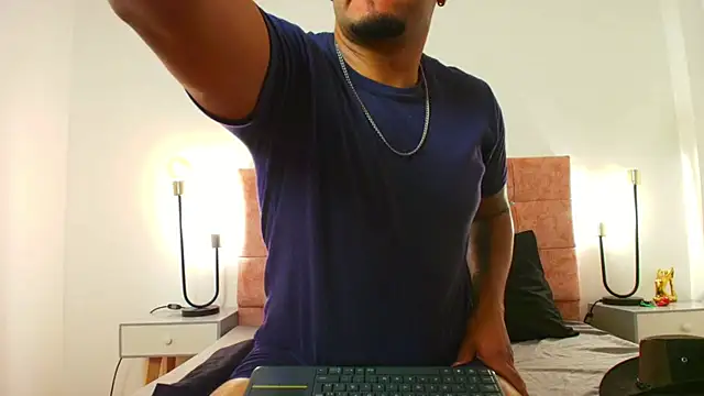BrunoSilva_'s Live XXX Chat