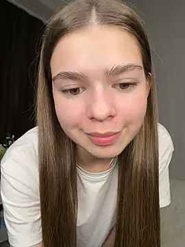 SkylineBliss' Live XXX Chat
