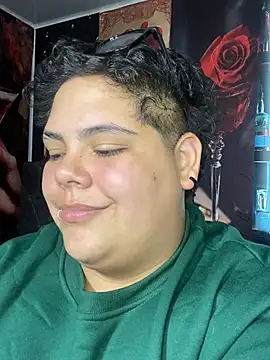 Chat XXX ao vivo de Hailey_Curvy