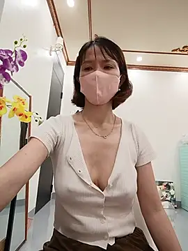 Emma_Linh 即時 XXX 聊天