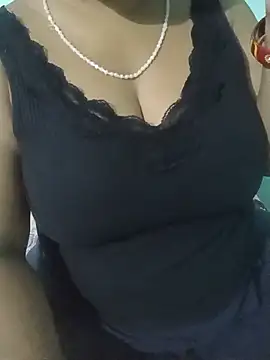 Anjali-bhabhi's Live XXX Chat