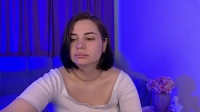 צ'אט XXX בשידור חי של AdrianaToress