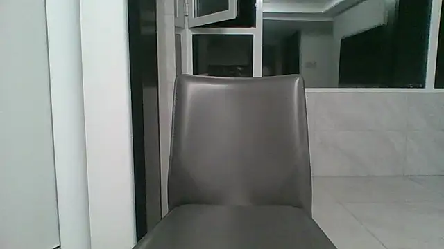 Chat XXX ao vivo de nole_china7