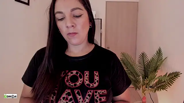 Chat XXX ao vivo de urcute_kitten