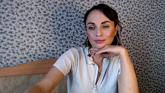 Chatroom XXX en direct de Tinadream20