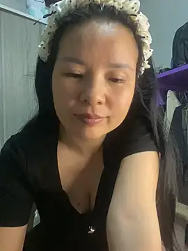 Chat XXX ao vivo de Ivy_Trix2