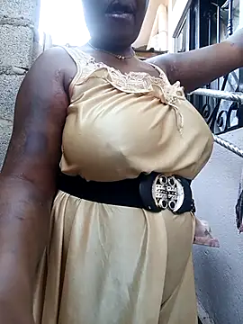 Chat XXX ao vivo de Ledi_brown