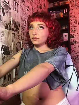 NickiYoung Adlı Modelin Canlı XXX Sohbeti