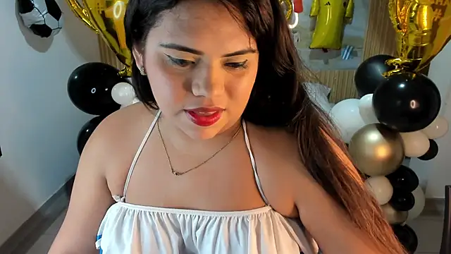 צ'אט XXX בשידור חי של samy_19_