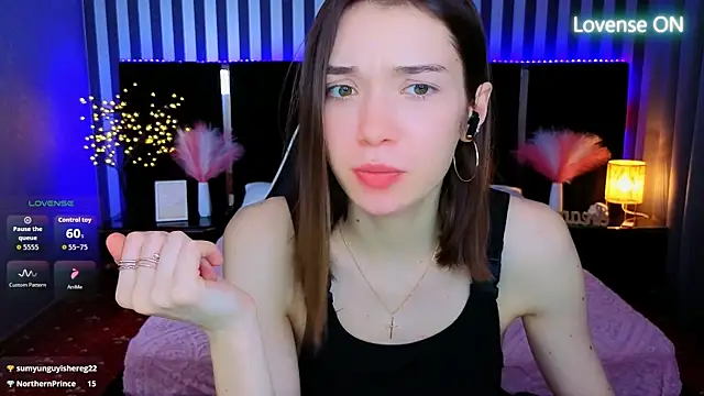 Cherry_Wipe – Naživo XXX chat