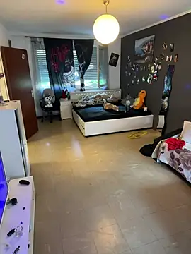 Mohdollmen's Live XXX Chat
