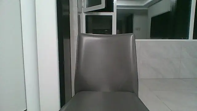 nole_china7 Adlı Modelin Canlı XXX Sohbeti