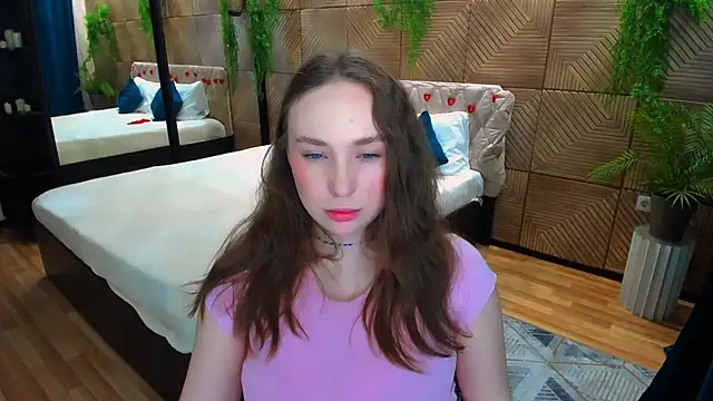 TrueReincarnation Chat XXX in diretta
