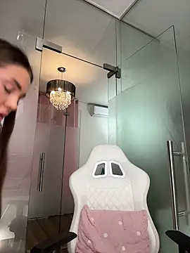 Chat +18 de Anya-Ray ao vivo