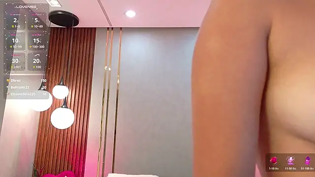 แชท XXX สดของ RossieSmith1
