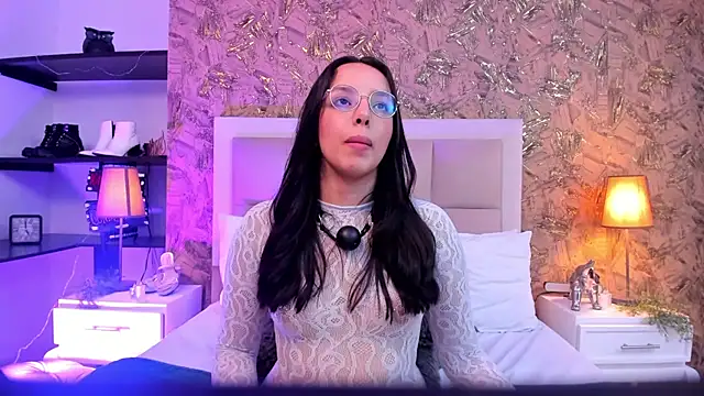 ValkyriaSteel – Naživo XXX chat