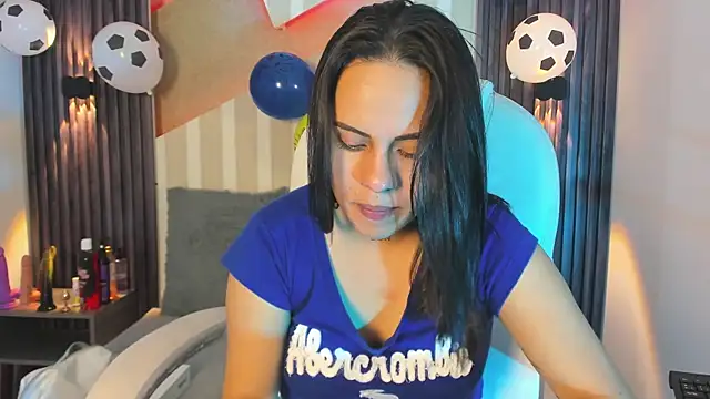 MadisonYoung000 现场XXX聊天