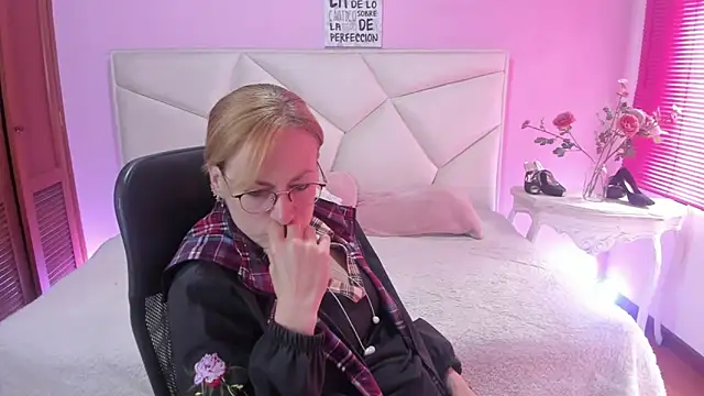 SammySanders Live XXX-Chat