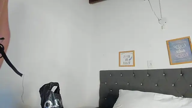 Онлайн чат XXX Danicaa_sweet_
