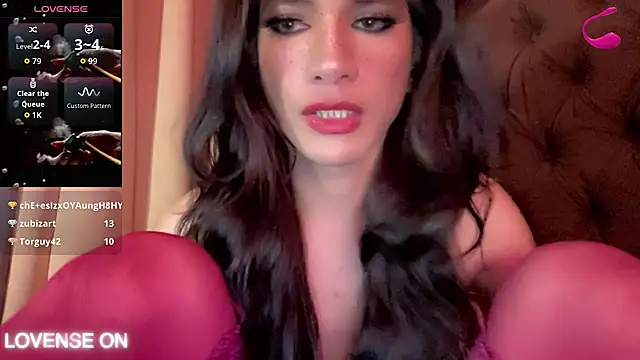 BaffledLensman Adlı Modelin Canlı XXX Sohbeti