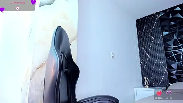 Онлайн чат XXX Angelicamayson