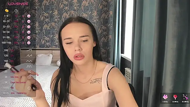 צ'אט XXX בשידור חי של Kseni_a