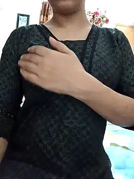 Tanha18 live XXX chat