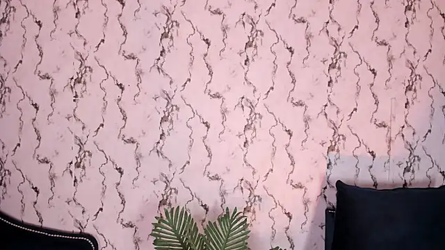 Fiorelaa_'s Live XXX Chat